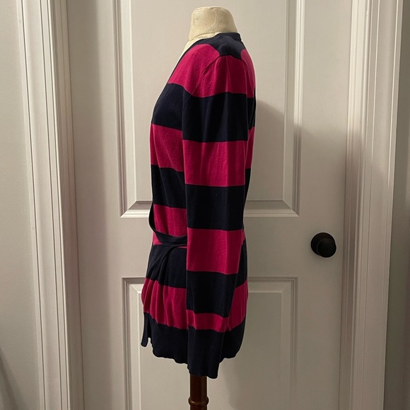 Old Navy Wrap Cardigan size Large. - Picture 2 of 3